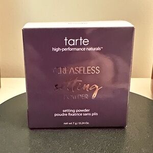 Tarte Creaseless Setting Powder in Lavender